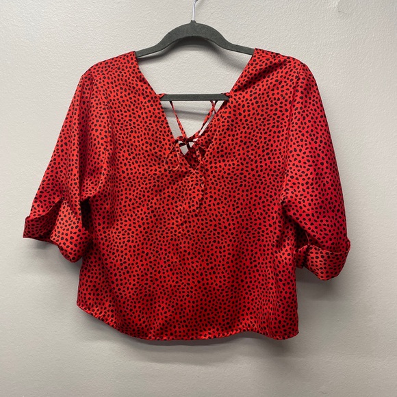 Topshop Crop Button Up - Picture 3 of 5